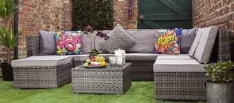 Riverside Walk House