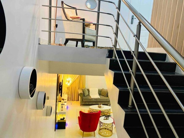 Interior - Ope’s luxury Home Away From Home (Ikate Elegushi, Lekki)