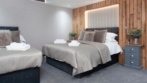 2 bedrooms, WiFi (free), individually decorated, individually furnished - Priory Street Apartment 2 (York)