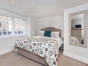 2 bedrooms, free WiFi, bed sheets - The King's Apartment (York)