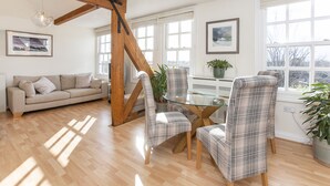 Living area - The Nutshell (York)