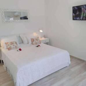 1 bedroom, WiFi - Small apartment near sea with beautiful sea view. (SUMARTIN (BRAC))