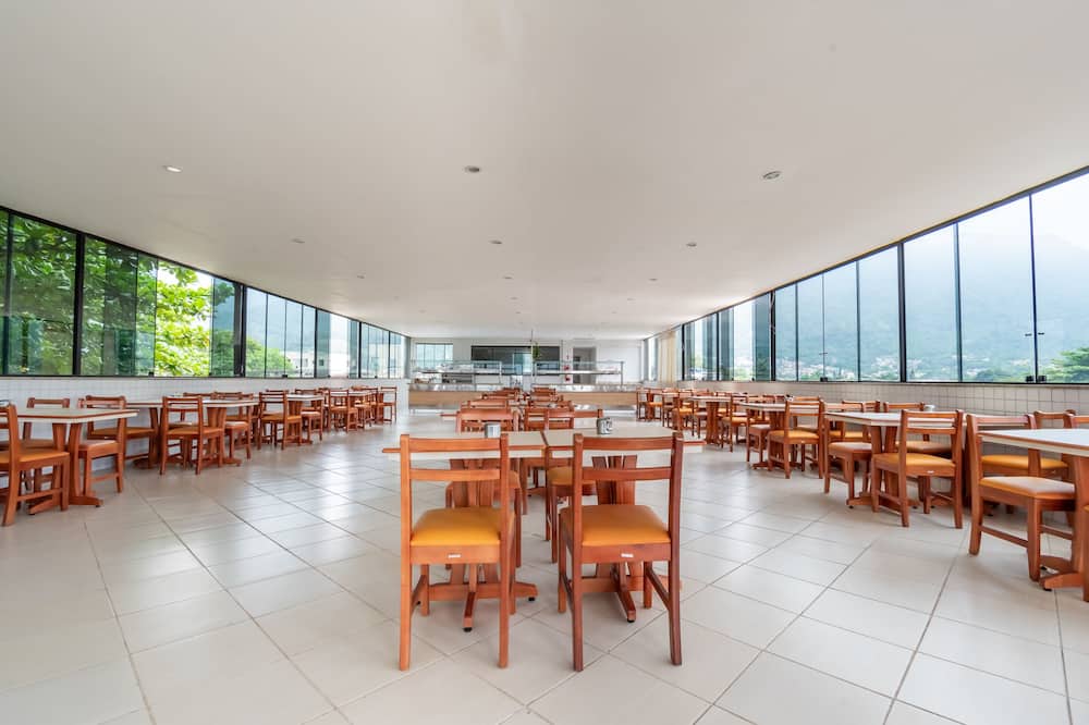 OYO Residencial Muriqui Apart Hotel, Mangaratiba