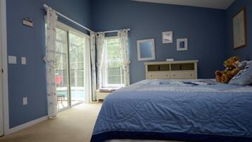 House (4726 4-Bedroom Pool Home,Cumbrian La) | 4 bedrooms, free WiFi