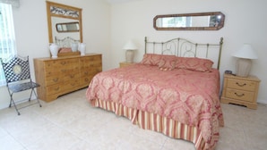 4 bedrooms, free WiFi - 324510 4-bedroom's Outdoor Spa & Games Room! (Kissimmee)