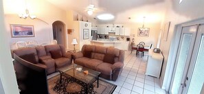 House (4630 4 Bedroom Private Pool Home, Cum) | Living room | Stereo