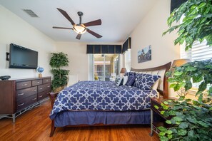 4 bedrooms, desk, iron/ironing board, free WiFi - Bella Vida Resort Luxury Pool Home Game Room View! (Kissimmee)