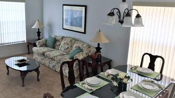 House (4636 5-Bed Disney Area Pool Home, Cum) | Living room | Flat-screen TV, DVD player