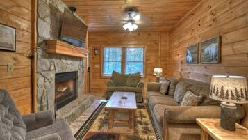 House (87285 7 Bedroom Pool Home,Cumbrian La) | Living room | Flat-screen TV, DVD player