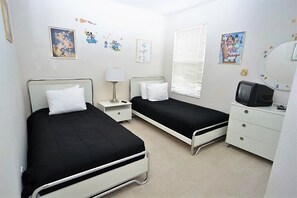 House (HUGE 6-Bed Emerald Is Resort- Elite V)