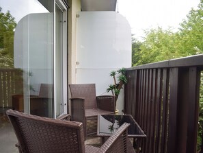 Property grounds - A modern town house in the centre of the popular Bowness. (Bowness on Windermere)