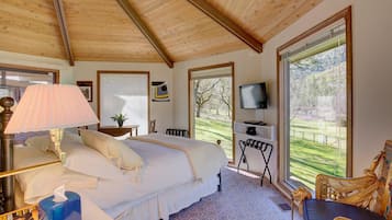 Schreibtisch, kostenloses WLAN, Bettwäsche, Rollstuhlgeeignet