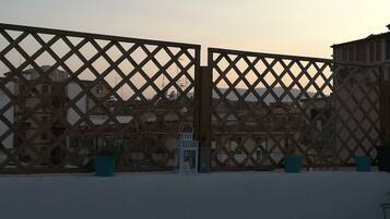 Enceinte de lâhĂ©bergement