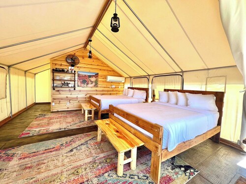 East Zion Glamping Tent #9 w/ AC and Private Bath