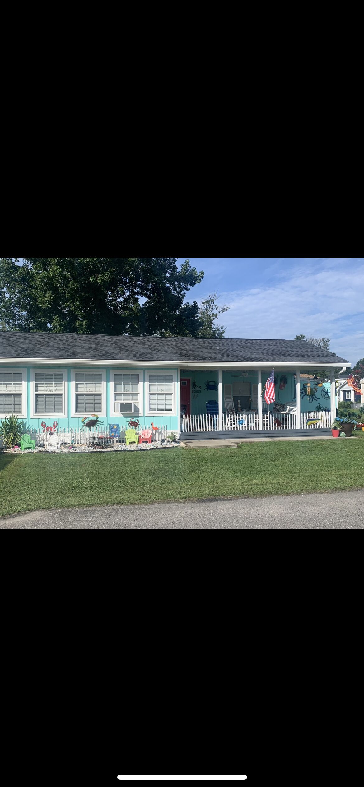 Clean and fun.  2 queens. 2 bunks. Day bed 