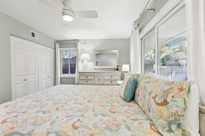 4 bedrooms, iron/ironing board, internet, bed sheets - 78 South Sea Pines Dr ~ Beautiful Home, Walk to the Beach! (Hilton Head Island)