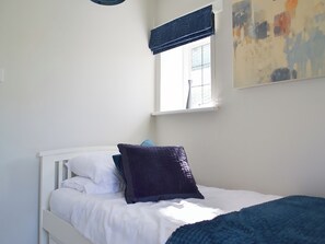3 chambres, Wi-Fi gratuit, draps fournis