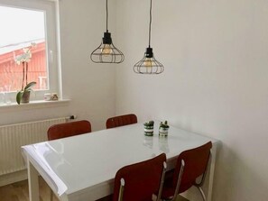Essbereich im Zimmer