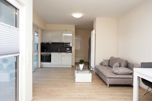 Premium bedding, individually decorated, individually furnished, desk