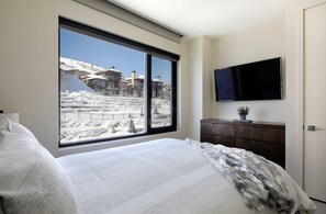 Condo, 3 Bedrooms | 3 bedrooms