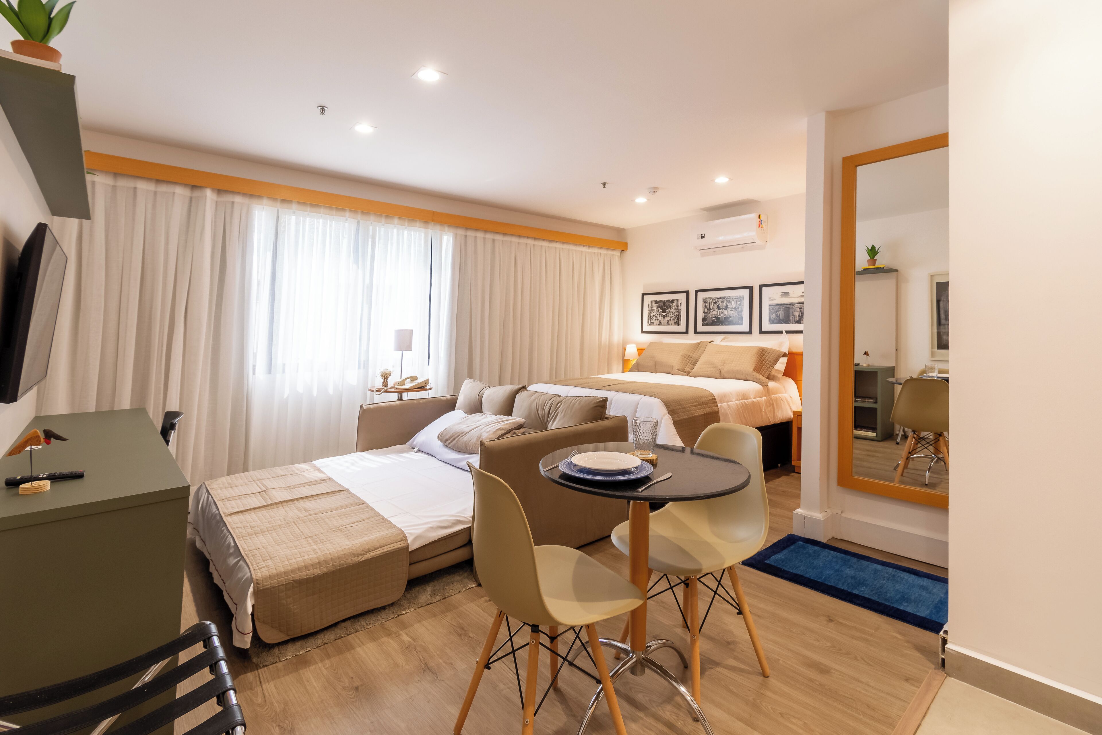 华丽公寓 | 1 多间卧室、迷你吧、办公桌、遮光窗帘