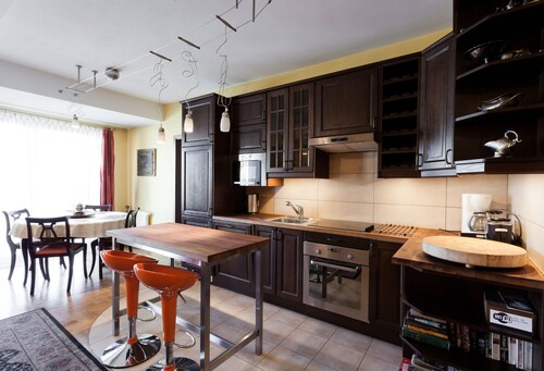 2bdr 2bth Trinity Apartment in Jewish quarter
