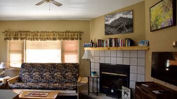 TV, books
