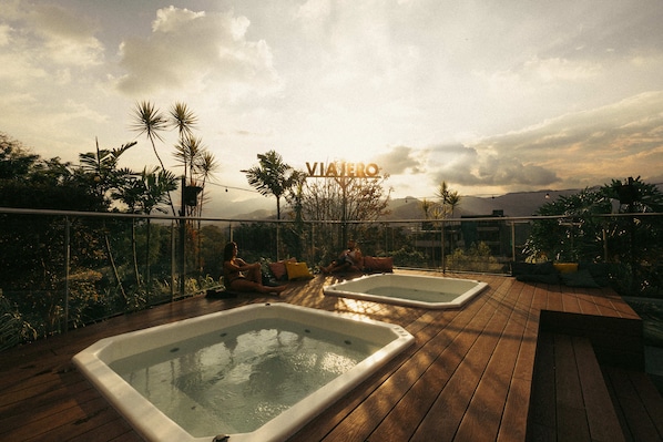 Terrace/patio - Viajero Hostel Medellin (Medellín)