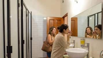COMPARTIDA MUJERES | Banheiro compartilhado