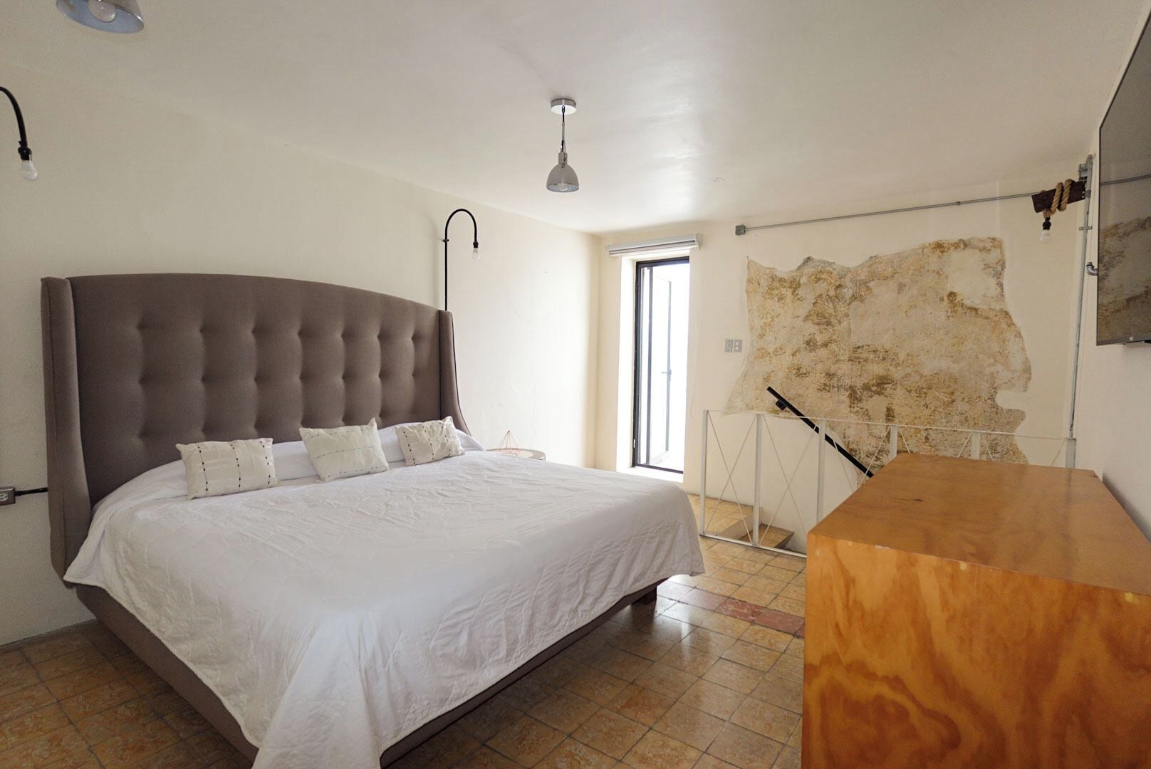 LOFT | Ferros/tábuas de passar roupa, Wi-Fi de cortesia