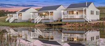 Forget Me Not Farm Cottages - Violet
2 Bedroom suitable for accessible guests 