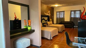 Habitación estándar, 2 camas Queen size | Wifi gratis