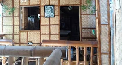 Ferrer's Villa Apt 2 close to beaches, parks, banks, market and parks.