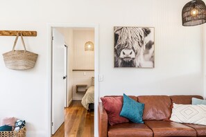 TV, fireplace - Forget Me Not Farm Cottages - Daisy (Coopers Shoot)