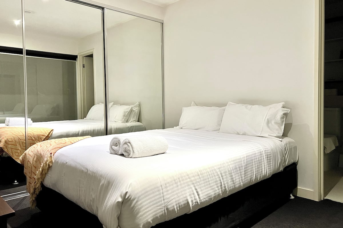 1 bedroom, premium bedding, in-room safe, individually decorated