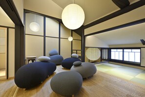 1 chambre, literie de qualité supérieure, couette en duvet d'oie