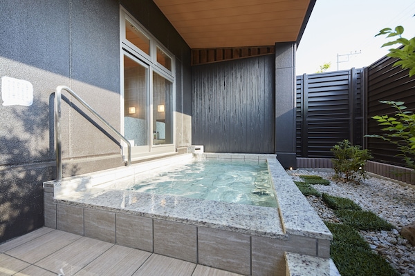 Public bath