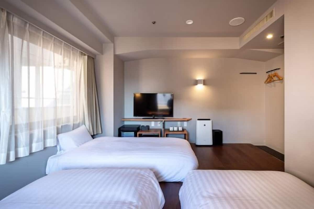 1 bedroom, in-room safe, blackout drapes, free WiFi