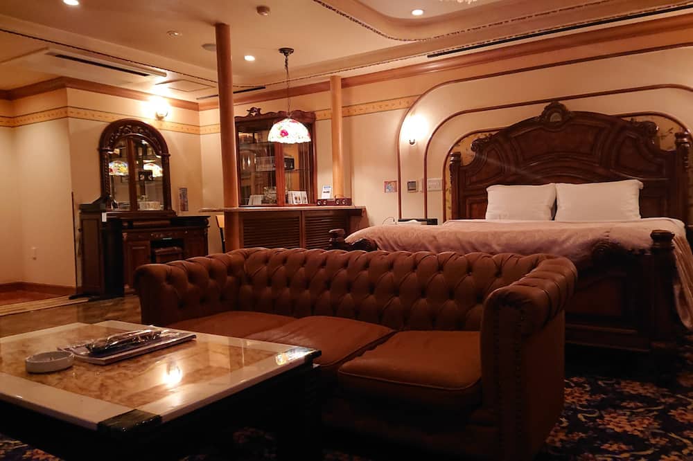 Hotel Zips - Adults Only