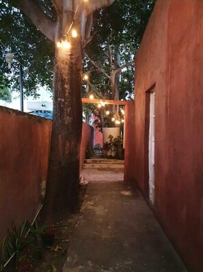 Exterior - La Casa del Kéej Hostel (Mérida)