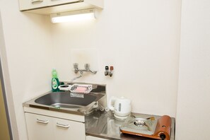 アパートメント | 専用簡易キッチン | 冷蔵庫、電子レンジ、コンロ、電気ポット