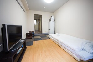 Room - Uzumasa 102 (Kyoto)