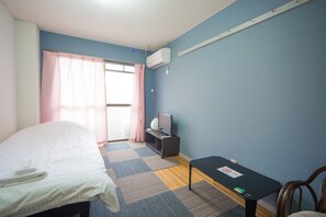 1 bedroom, iron/ironing board, free WiFi - Uzumasa 201 (Kyoto)