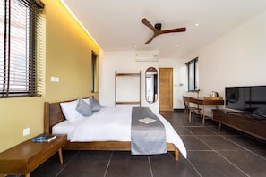 Studio | Minibar, individually decorated, individually furnished, desk - Phuoc Linh Homestay (Da Nang)
