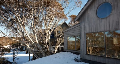 Cloud 9 Alpine Lodge