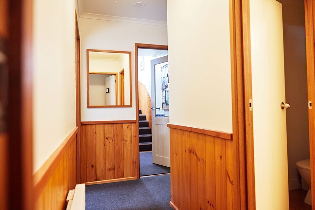 Cloud 9 Alpine Lodge — image 6