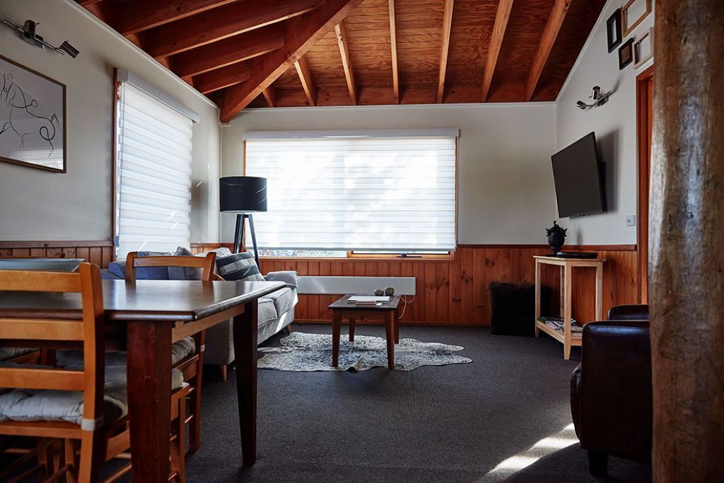 Cloud 9 Alpine Lodge — image 8