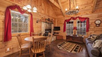 Cabin, 2 Bedrooms | Living room | Smart TV