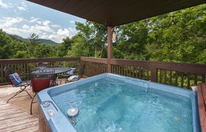 Huisje, 4 slaapkamers | Spabad buiten