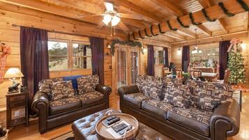 Cabin, 2 Bedrooms | Interior